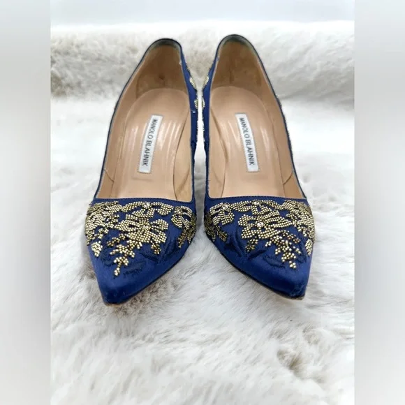 Manolo Blahnik Crystal Embellished Satin Pumps floral accents Navy Blue 37 US 7 - Picture 8 of 10